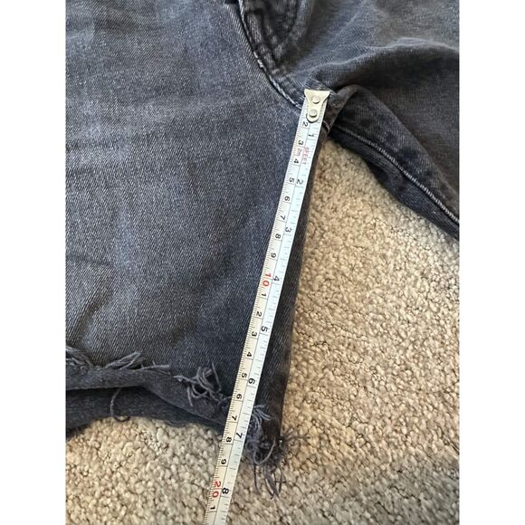 Levi's 501 '93 Women's Cutoff Shorts 7 inch inseam Size 34 - Picture 5 of 7